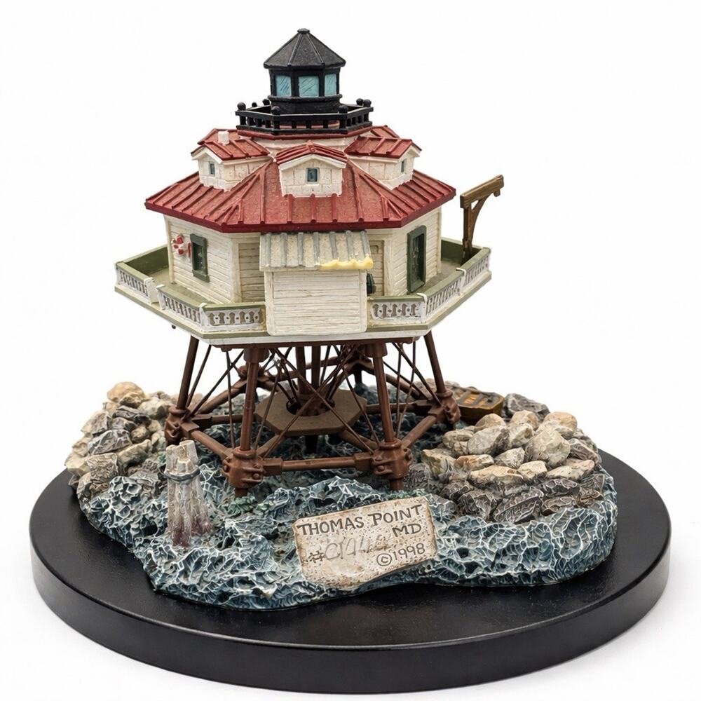 Harbour Lights Thomas Point MD #421 Signature Series Lighthouse w/ Box